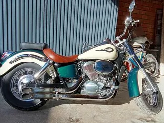 honda - sahdow 750 vt