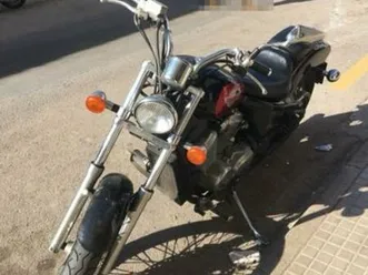honda - shadow vt 600 c
