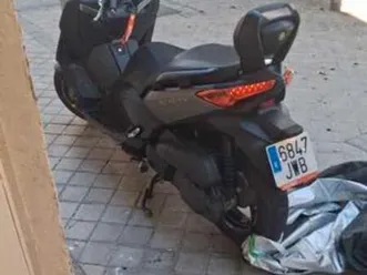 yamaha - x max