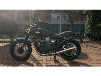 vendo triumph street twin 900 (2019 - 20) usata a piacenza (codice 9909775) - moto.it