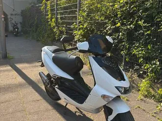 aprilia sr50 street lc