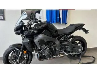 vendo yamaha mt-10 (2022 - 26) usata a pescate (codice 9904809) - moto.it