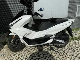 moto em excelente estado nunca usada para estafetagem! alfragide