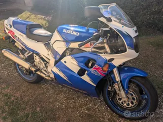 suzuki gsx r 1100