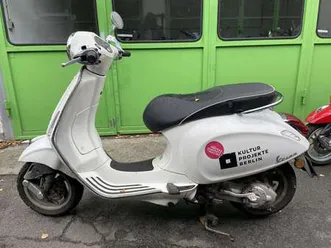 vespa primavera 50