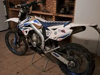 *ler descriçao* tm 300 en 2011 matriculada évora de alcobaça