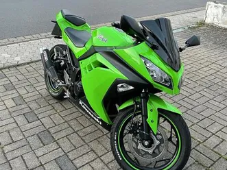 kawasaki ninja 300