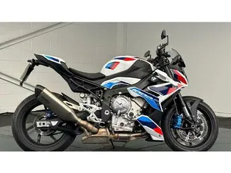 bmw m m 1000 r (23my) 999 cc