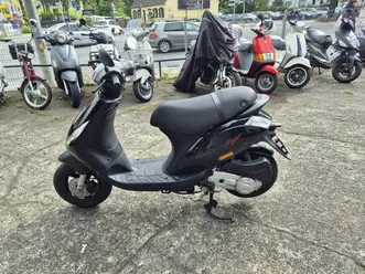 piaggio zip 50