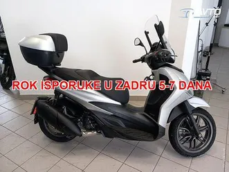 piaggio beverly 300 s hpe, 2023 god.