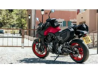 vendo suzuki gsx-8s evo (2025 - 26) nuova a genova (codice 9864770) - moto.it