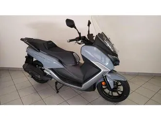 vendo sym maxsym 400 gt (2024 - 26) nuova a cavour (codice 9524465) - moto.it
