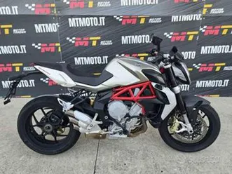 mv agusta brutale 800 / export video 360
