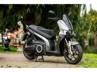 e roller silence 01 plus 110 km/h b196 oder a1