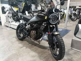 husqvarna-svartpilen-125-abs-neuve