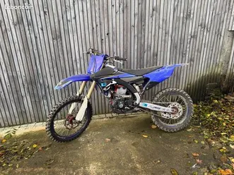450 yz