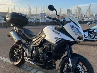 triumph 1050 tiger sport