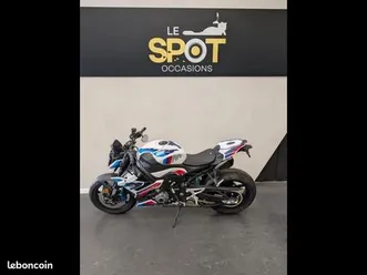 bmw m m 1000 r
