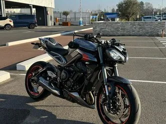 triumph street triple 765 rs 2024 sous garantie