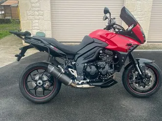 vends ou échange triumph 1050 tiger sport