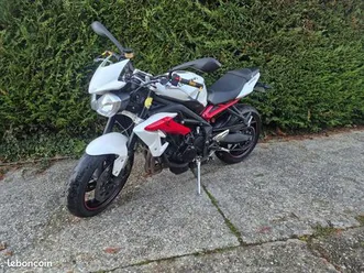 triumph street triple 675 r 2014