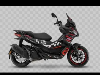 125 aprilia sr gt replica