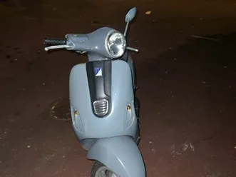 vespa 2t lx