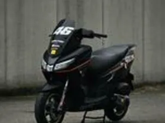 aprilia sxr 50 racing