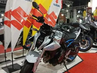 suzuki gsx-8s