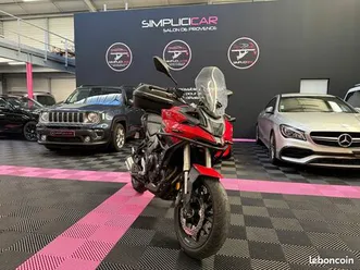 voge ds 500/top case/crash bar/a2/entretien à jour