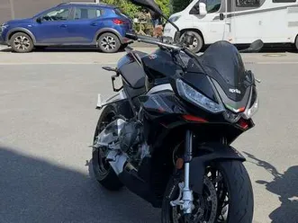 aprilia tuono