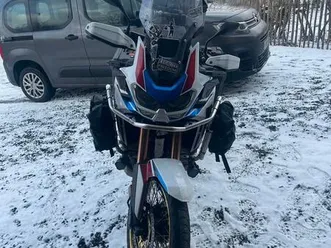 ② honda africa twin adventure sport dct