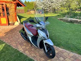 kymco new people s 125i abs