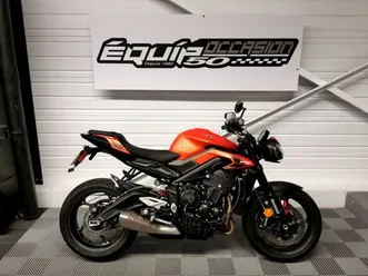triumph street triple 765 r 2025 765 cm3 | moto roadster | 1 564 km | orange | 50180 agneaux