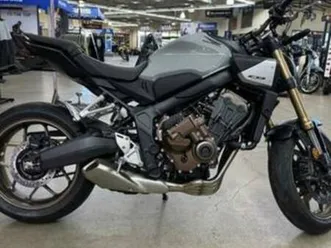 2025 honda® cb650r e-clutch