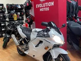 honda - cbr 600f sport