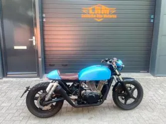 caferacer op basis van vx800 — motoren | suzuki — marktplaats