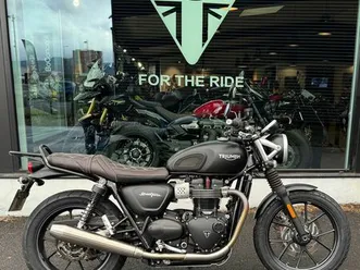 triumph street twin 900