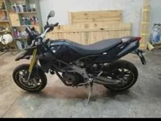 aprilia - dorsoduro 750