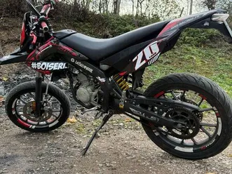 moto derbi senda