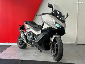honda forza 750 nss gris - bridé a2 - faible kilométrage - débridable permis a