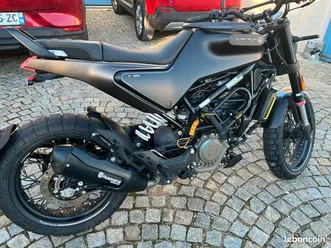 husqvarna svartpilen 125 cc 809 kms