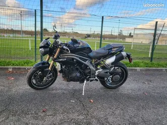 triumph speed triple 1050