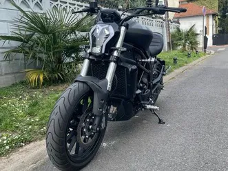 benelli 502 c comme neuve