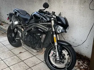 triumph speed triple 1050 s