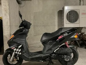 scooter daelim s five black