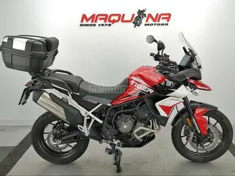 triumph - tiger 900