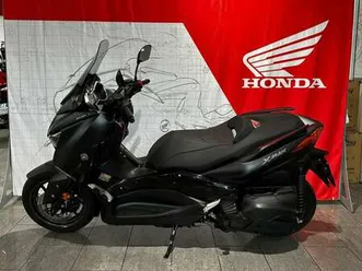 yamaha x-max 400 iron max nero