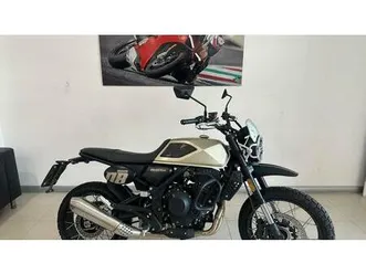 vendo brixton motorcycles crossfire 500 xc (2022 - 26) usata a frosinone (codice 9768990) - moto.it