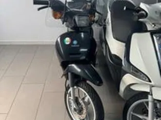 piaggio free 50
